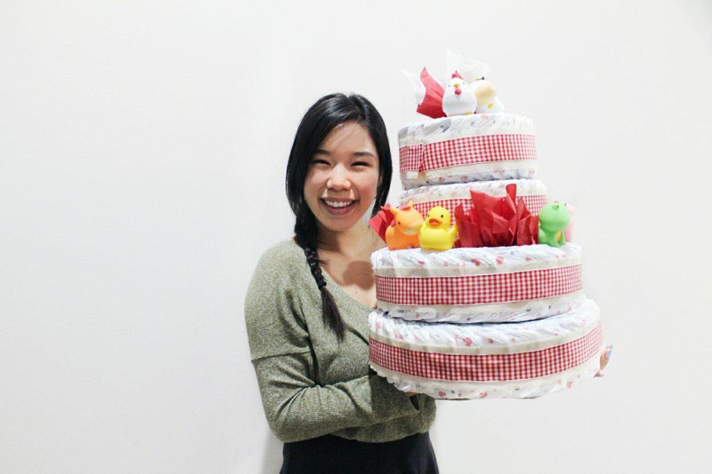 DIY: Diaper Cake