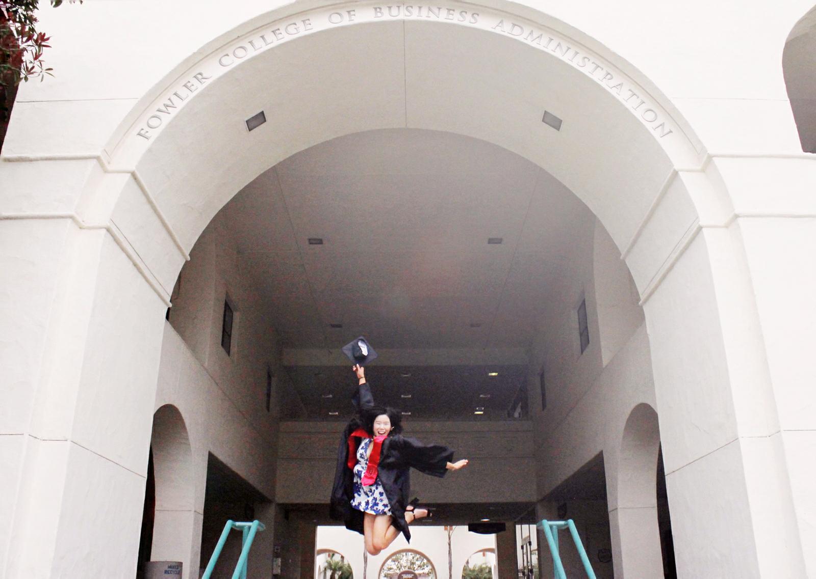 32540501_1928145497217657_906985428060471296_n